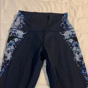 ALO yoga pants